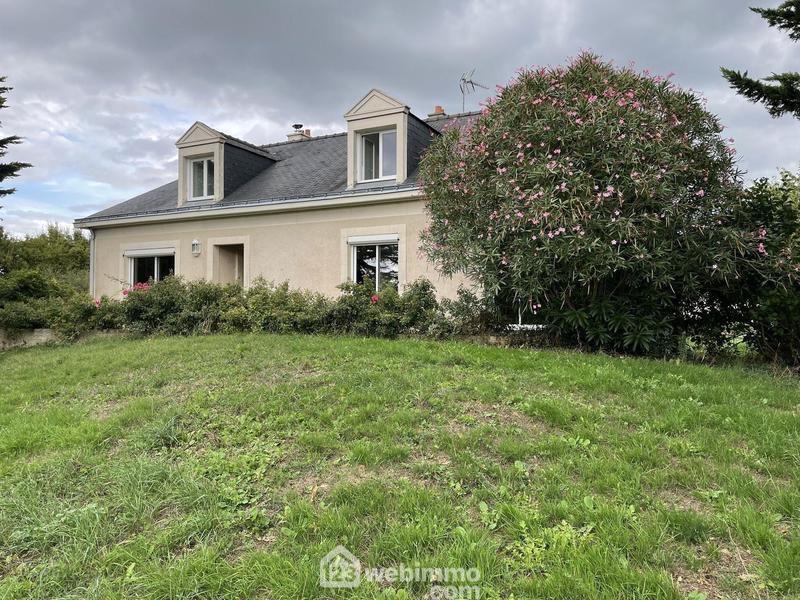 Maison - 200 m² - 8 pièces