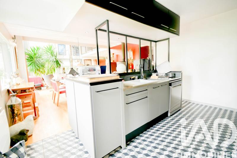 Maison de maîtres - 235 m² - 8 pièces