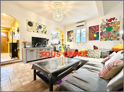 Maison - 92 m² - 4 pièces