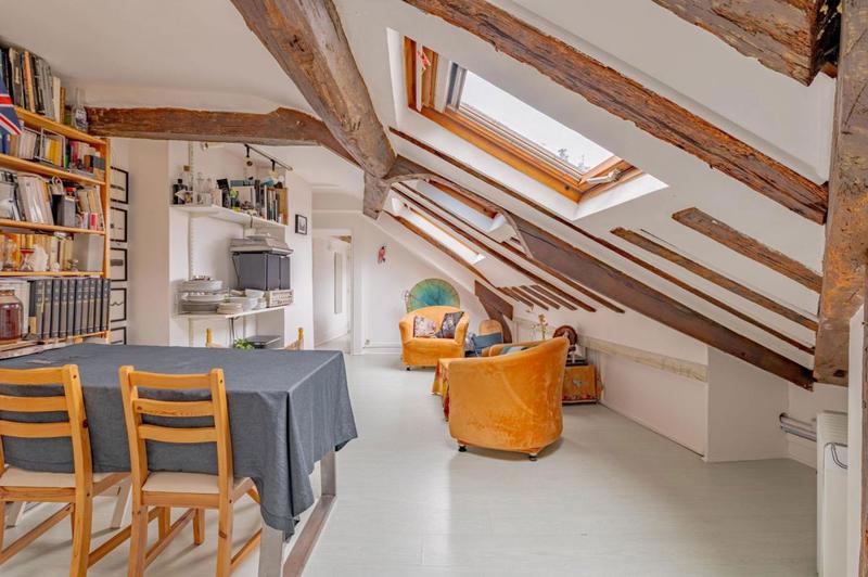 Appartement - 84 m² - 4 pièces