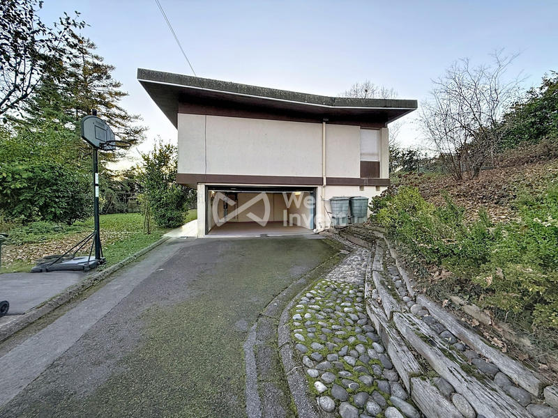 Maison - 162 m² - 6 pièces