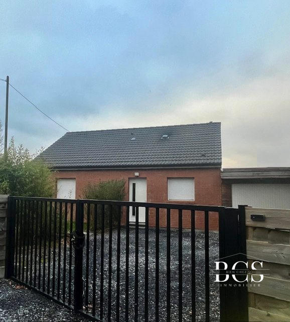 Maison - 77 m² - 6 pièces