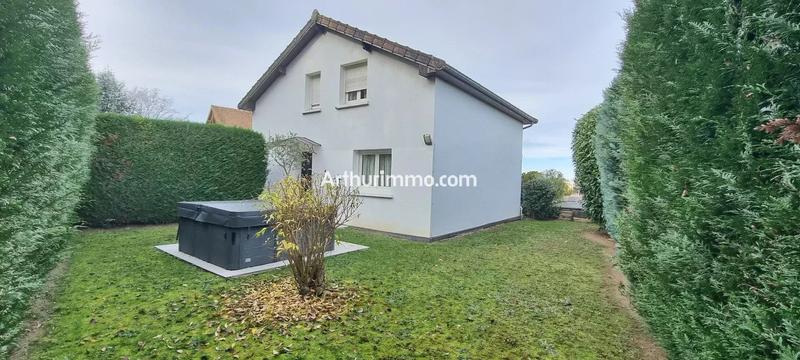 Maison - 210 m² - 7 pièces