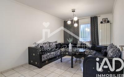 Maison - 80 m² - 5 pièces