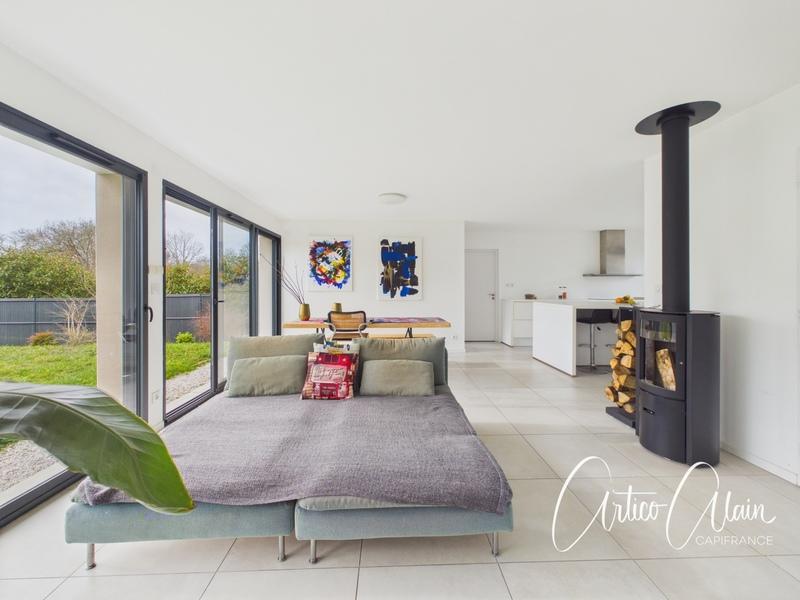 Maison - 101 m² - 5 pièces