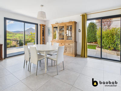 Maison - 113 m² - 4 pièces