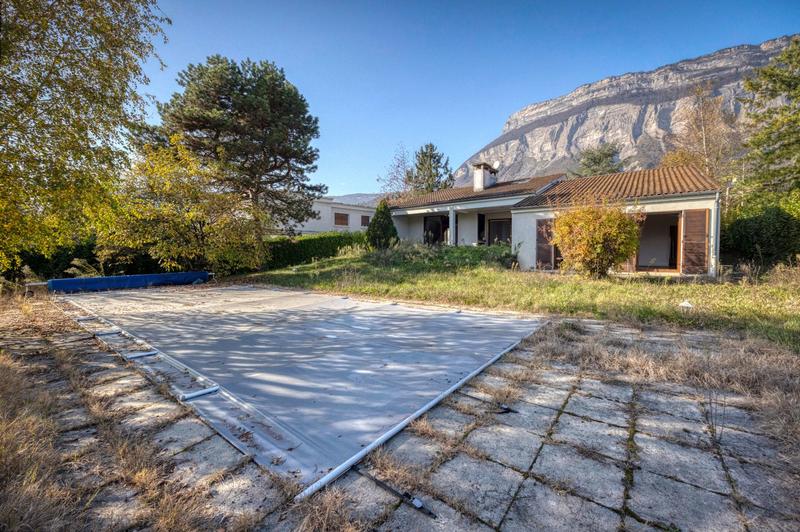 Maison - 213 m² - 5 pièces