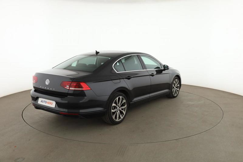 Volkswagen Passat 2.0 Tdi Scr Business Dsg7 150 ch