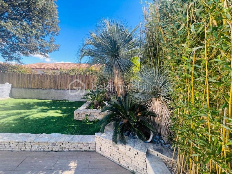 Maison traditionnelle - 105 m² - 4 pièces