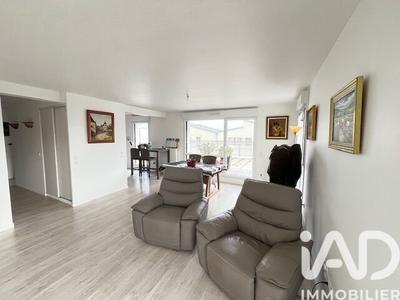 Appartement - 83 m² - 3 pièces