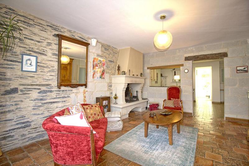 Maison - 176 m² - 8 pièces