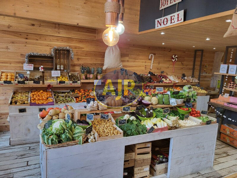 Local commercial - 61 m²