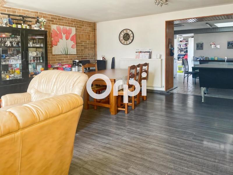 Immeuble - 227 m² - 9 pièces