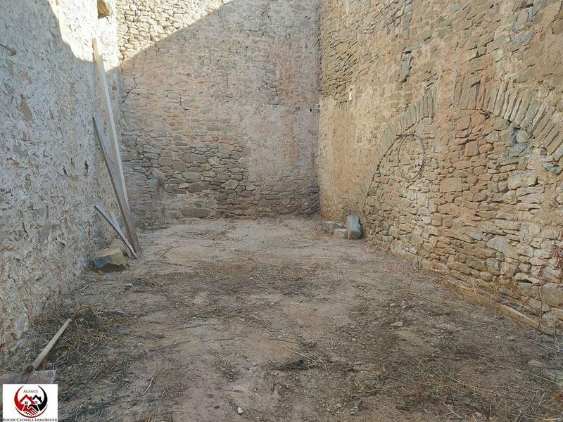 Parking / Garage - 39 m²