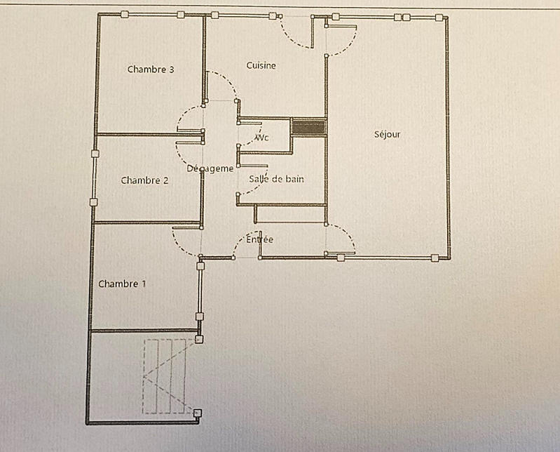 Maison - 77 m² - 4 pièces