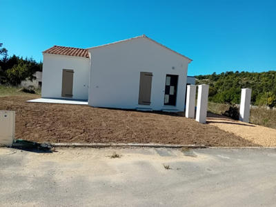 Maison - 111 m² - 4 pièces