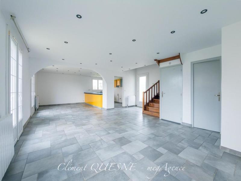 Maison - 102 m² - 5 pièces