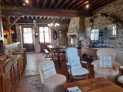 Maison - 150 m² - 7 pièces