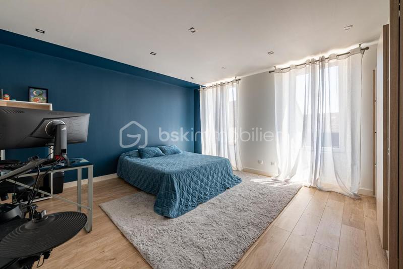 Maison de maîtres - 364 m² - 8 pièces