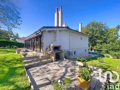 Maison - 153 m² - 7 pièces