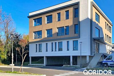 Local d'activités - 116 m²