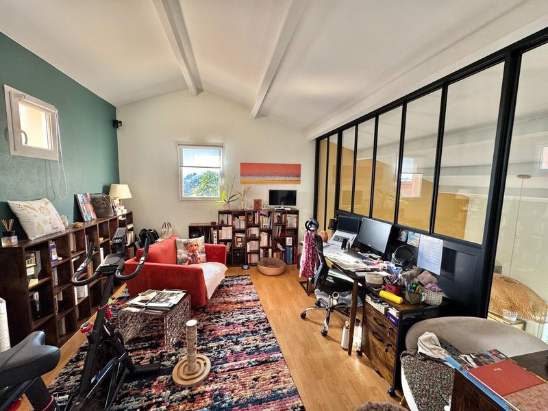 Maison - 170 m² - 6 pièces