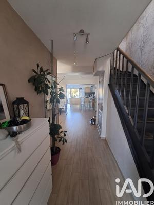 Maison - 144 m² - 5 pièces