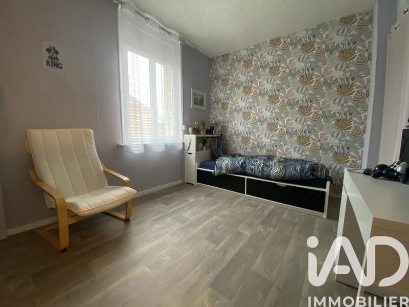Maison - 94 m² - 5 pièces