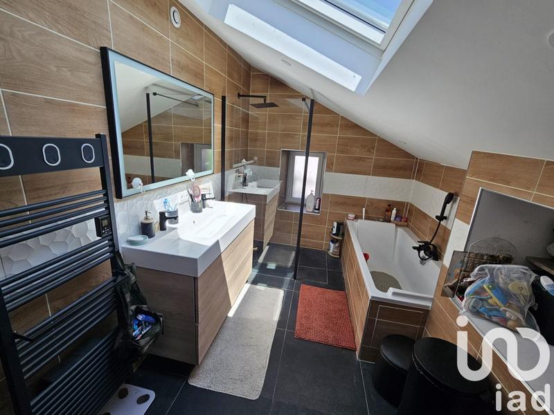 Appartement - 110 m² - 5 pièces