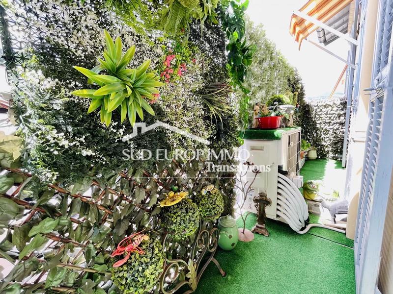 Appartement - 79 m² - 4 pièces