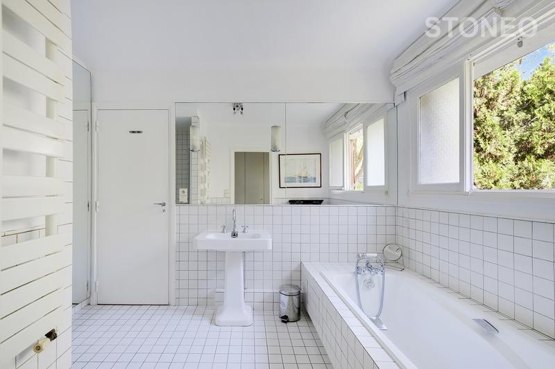 Appartement ancien - 160 m² - 8 pièces