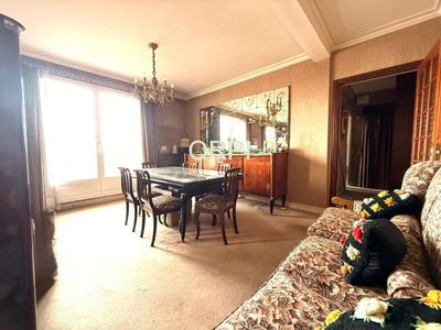 Appartement - 64 m² - 4 pièces