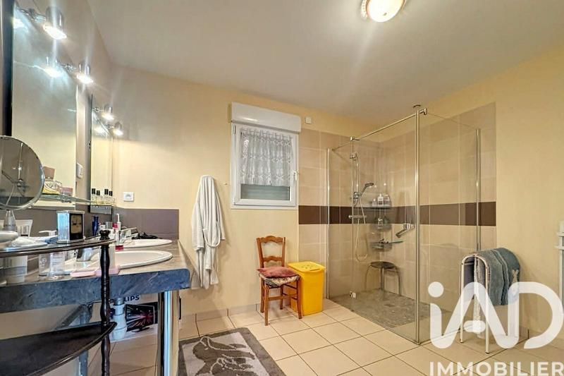 Maison - 95 m² - 3 pièces