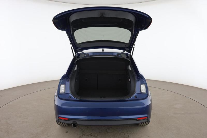 Audi A1 sportback 1.6 Tdi Ambition Luxe s tronic 116 ch