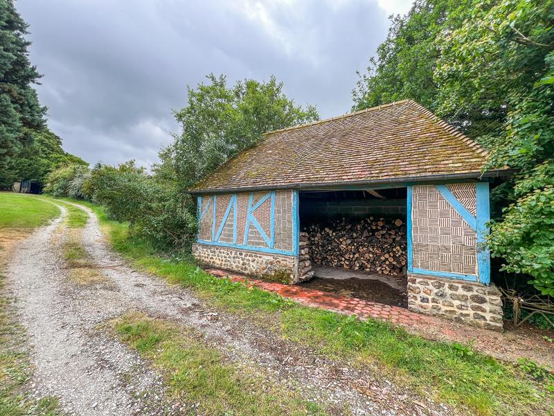 Maison ancienne - 322 m² - 10 pièces