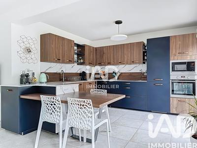 Maison - 125 m² - 5 pièces