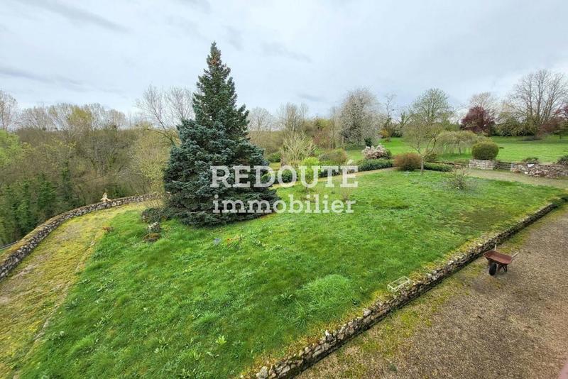 Maison d'architecte - 413 m² - 7 pièces