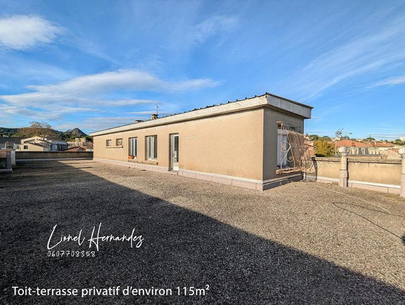 Appartement - 176 m² - 6 pièces