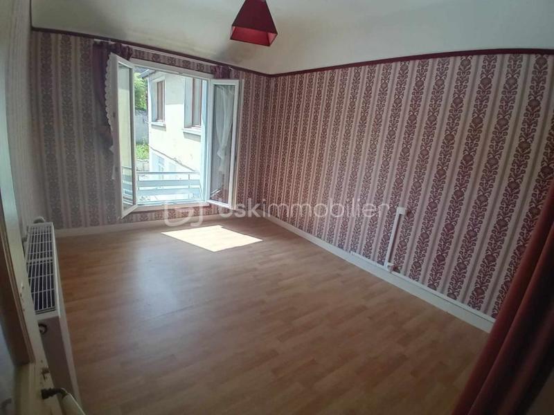 Maison de ville - 131 m² - 7 pièces