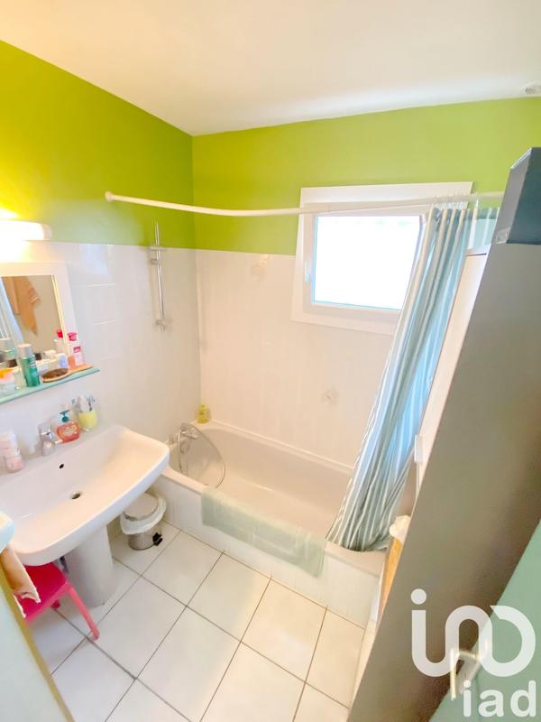 Maison - 92 m² - 5 pièces