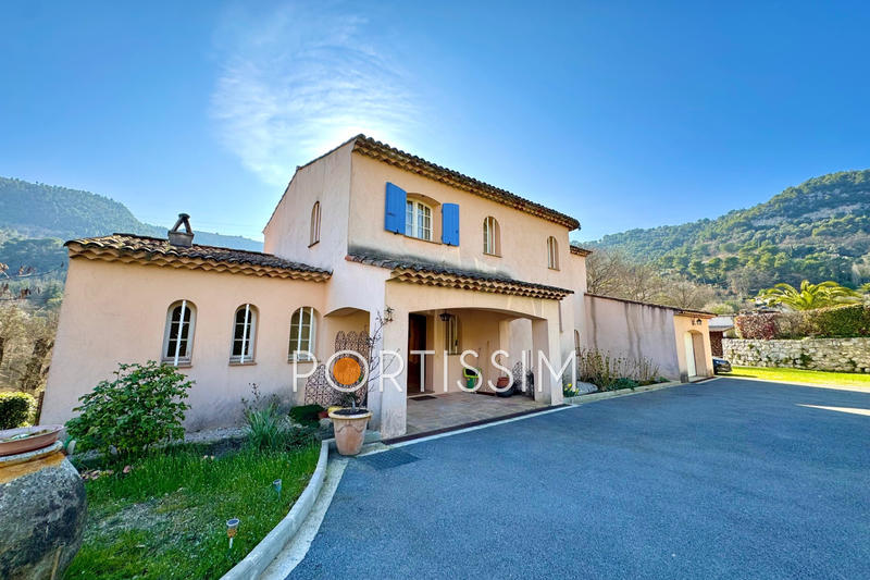 Villa - 150 m² - 4 pièces