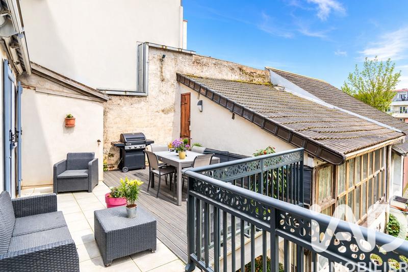 Maison - 157 m² - 8 pièces