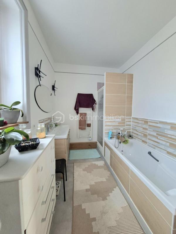 Propriété - 358 m² - 7 pièces