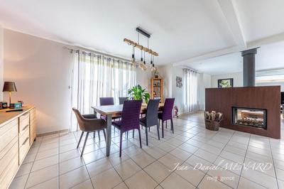 Maison - 125 m² - 5 pièces