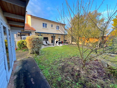 Maison - 155 m² - 6 pièces