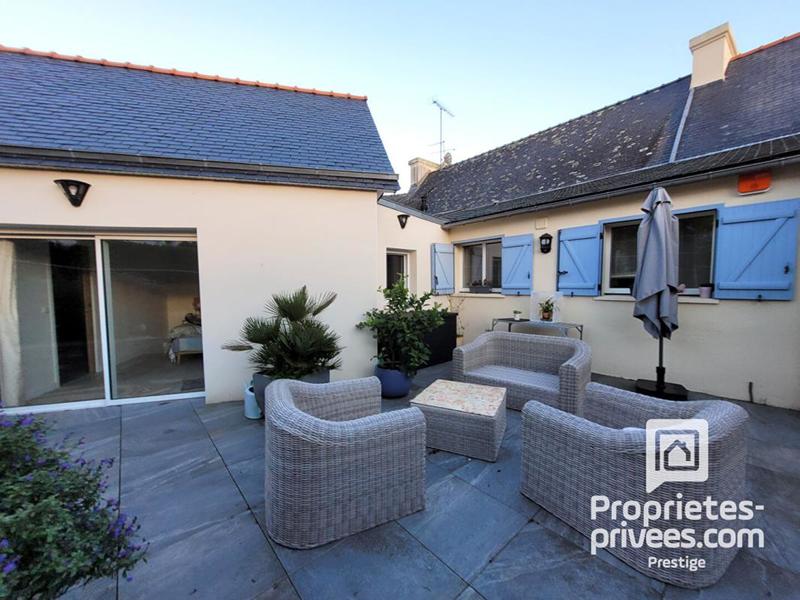 Maison - 172 m² - 7 pièces