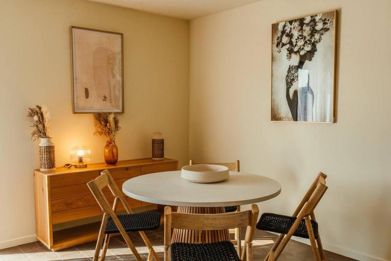 Appartement - 65 m² - 3 pièces