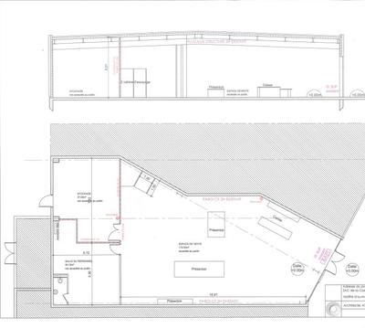 Local commercial - 203 m² - 3 pièces