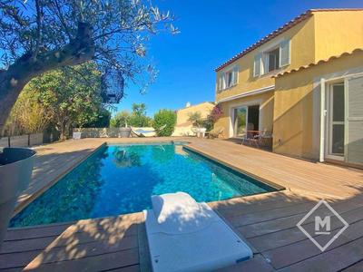 Maison - 109 m² - 5 pièces