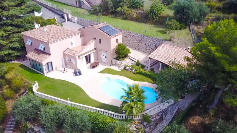 Villa - 155 m² - 4 pièces